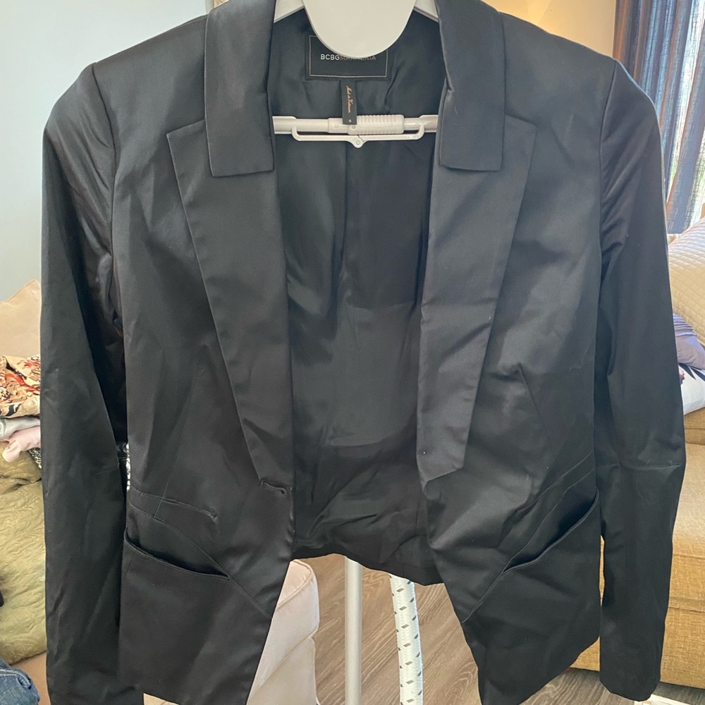 BCBG black blazer -small